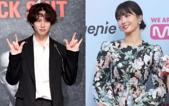 Kim Hee-chul, Twice’s Momo deny dating reports