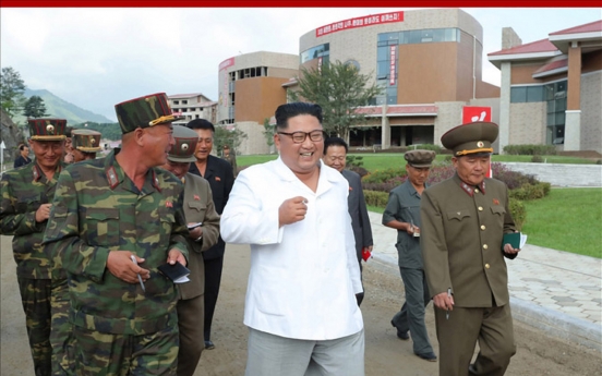 N. Korean leader visits resort construction site