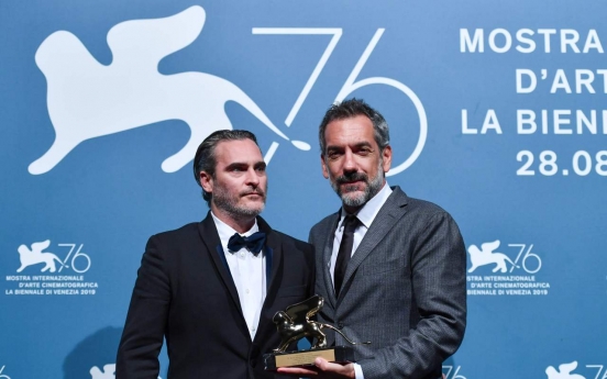 Dark ‘Joker’ wins top Venice Film Festival prize