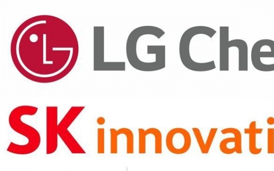 LG Chem, SK Innovation CEOs meet to discuss legal dispute