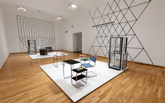 Bauhaus designs shown in Seoul