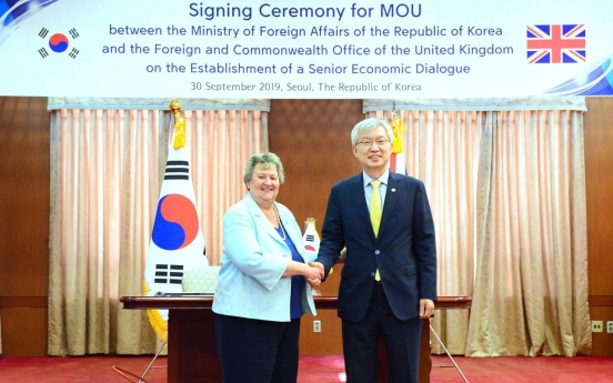 S. Korea, Britain ink MOU on establishment of senior-level economic dialogue