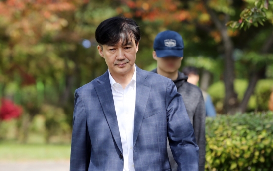 Prosecutors may summon ex-Justice Minister Cho this week