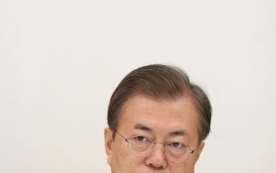 Moon to hold anti-corruption meeting as part of his fair society campaign