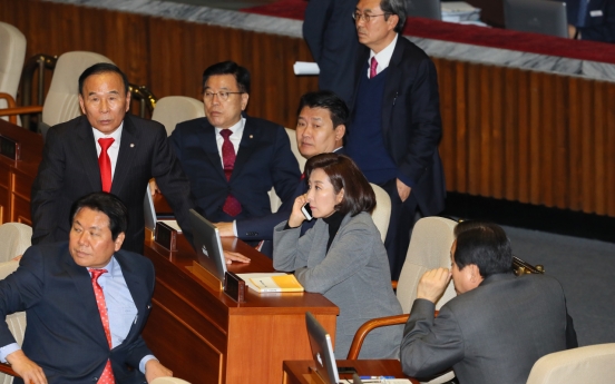 Main opposition to stage filibuster to prevent vote on key reform bills