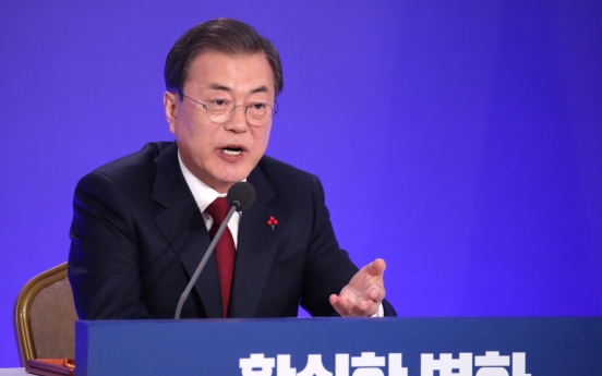 Expanding inter-Korean projects could help ease int'l sanctions, Moon says