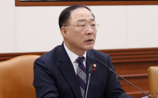 S. Korea remains watchful of economic fallout from Wuhan coronavirus cases