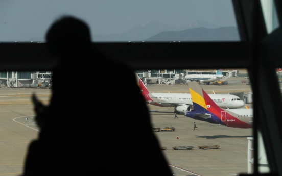 [Newsmaker] Asiana flight turns back en route to Vietnam on coronavirus