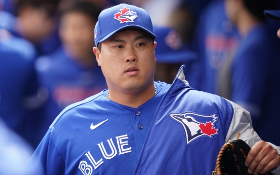 Blue Jays' Ryu Hyun-jin strikes out 7 in simulated game