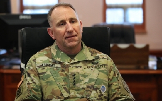 USFK commander praises S. Korea's handling of coronavirus outbreak