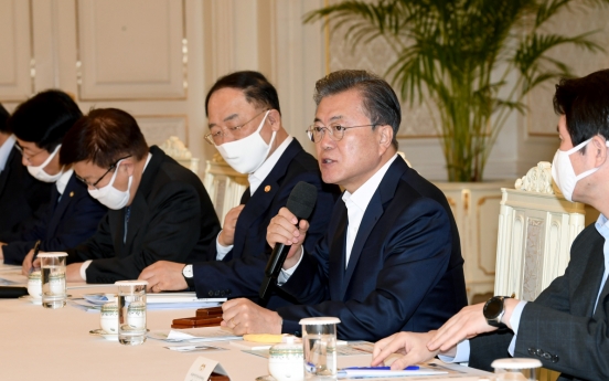 Moon calls for business, unions’ support in reducing COVID-19 economic impact