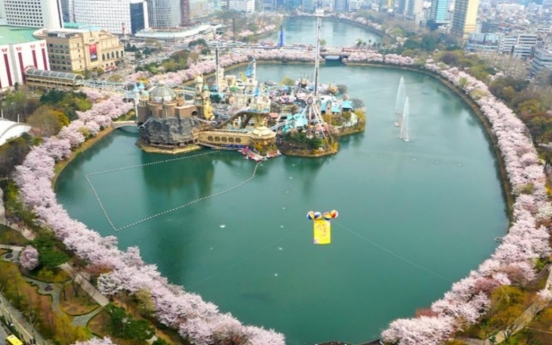 Seokchon Lake to be shut down until mid-April to prevent COVID-19 infection