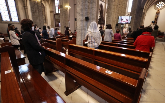 Catholic churches in Seoul resume public Masses