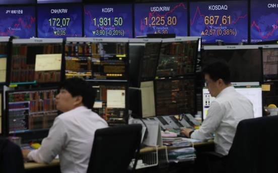 Seoul stocks open lower on looming resurgence of virus cases