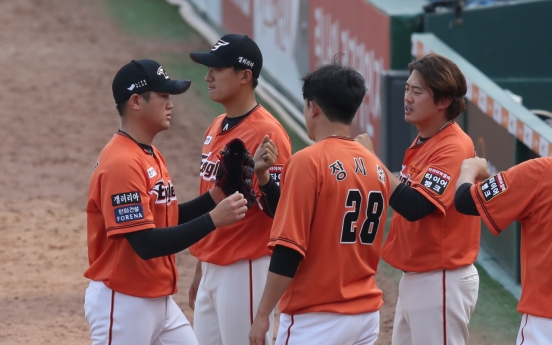 Despite injuries, KBO's Eagles staying afloat behind unexpectedly strong pitching