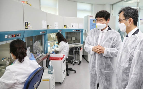 Korean drug firms in early stage of coronavirus vaccine development