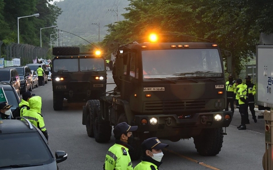 USFK takes old THAAD equipment out of Seongju base after replacement