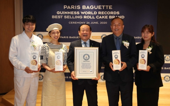 Guinness World Records accredits Paris Baguette for roll cake