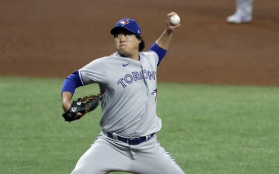 Blue Jays' Ryu Hyun-jin gets no-decision on Opening Day