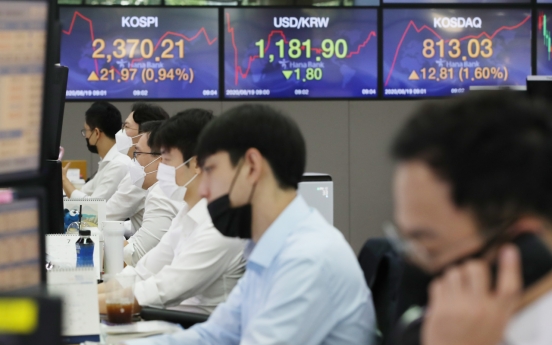 Seoul stocks open sharply higher on Wall Street gains