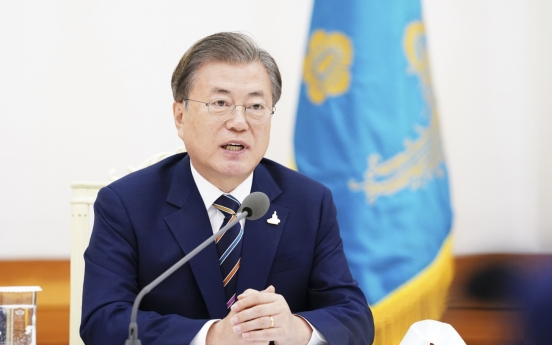 Moon requests churches’ cooperation in virus fight; Christian leaders appear unmoved