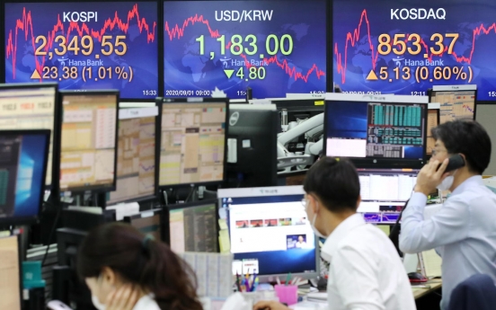 Seoul stocks rebound on bargain hunting, massive budget proposal