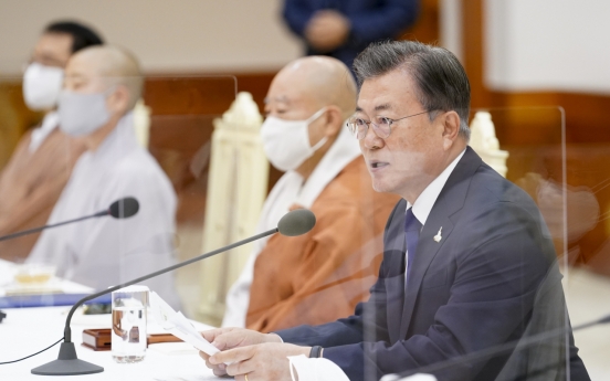 Moon says Korea peace possible without giving up hope for dialogue