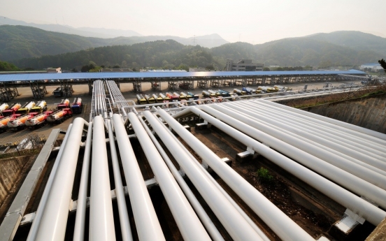 US halves anti-dumping tariffs on S. Korean oil pipelines