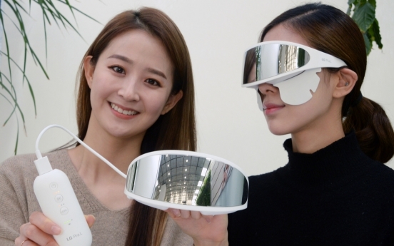 LG Electronics unveils eye skin care device in S. Korea