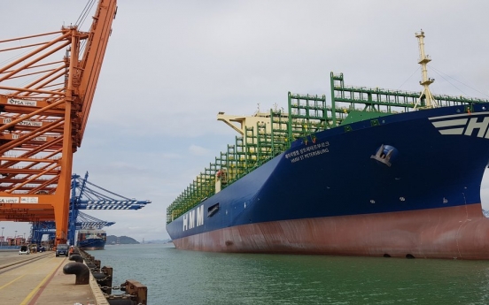 Korean shippers, shipbuilders soar on rising freight rates, hopes for more orders