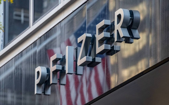 [Newsmaker] Pfizer: COVID-19 vaccine looking 90% effective