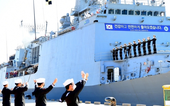 Navy provides facial masks, hand sanitizers to Philippines