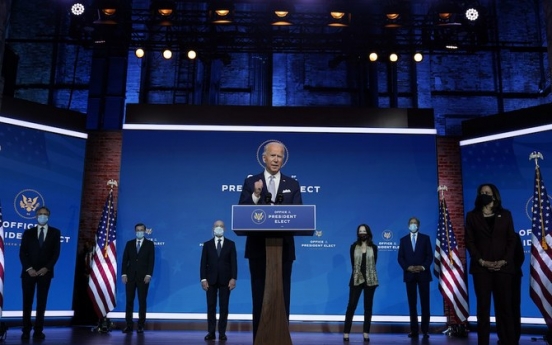 Biden introduces security team 'ready to lead the world'