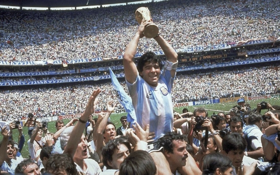 [Newsmaker] Argentine soccer great Diego Maradona dies at 60