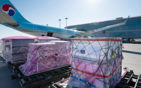 Korean Air completes first cold-chain delivery of COVID-19 vaccine materials
