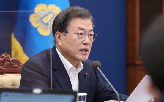 Moon says govt. to focus on protecting 'vulnerable' people amid virus crisis