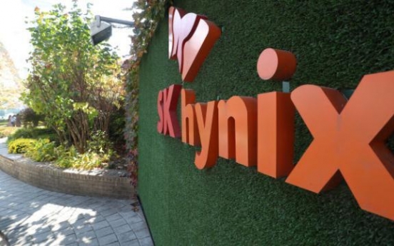 SK hynix raises $2.5b via sale of foreign debts