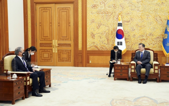 Moon meets Amb. Harris, vows close cooperation with Biden administration