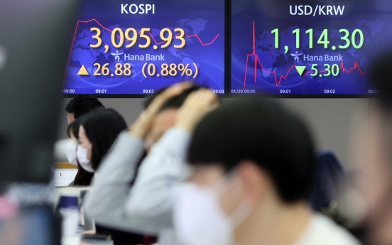 Seoul stocks open higher on bottom-fishing