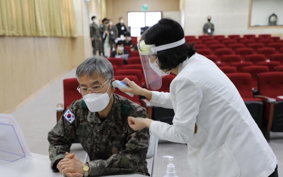 Military begins administering COVID-19 vaccine to its members