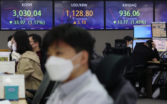 Seoul stocks open lower on US bond yields