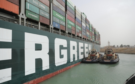 Korean shippers, shipbuilders sailing well amid Suez blockage