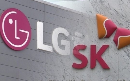 SK Innovation reaches W2tr settlement in battery row with LG Energy Solution