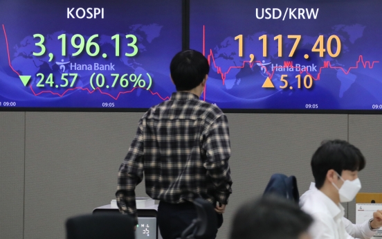 Seoul stocks open lower on valuation pressure