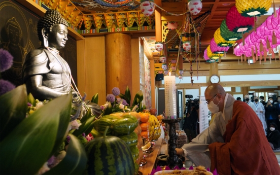 S. Korean temple enshrines Buddha's statue gifted by India