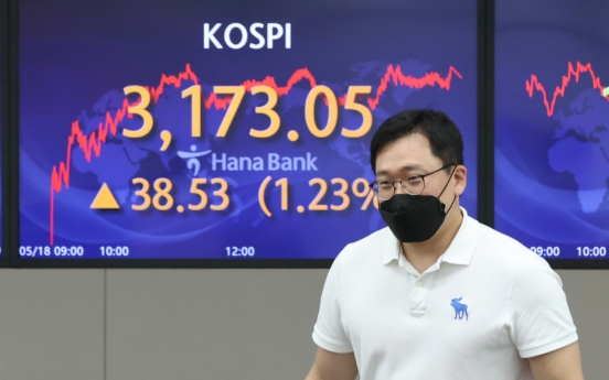 Seoul stocks rebound on tech and chip gains