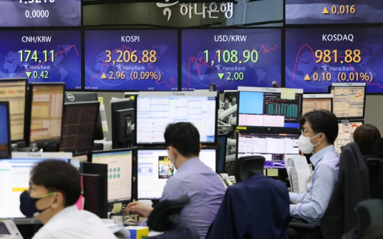 Seoul stocks open nearly flat on inflation woes