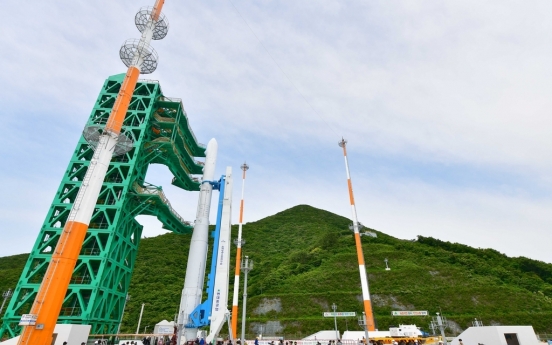 S. Korea unveils homegrown space rocket for first time