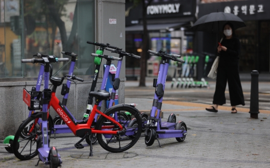 [Newsmaker] Seoul to start towing illegally parked e-scooters Thursday