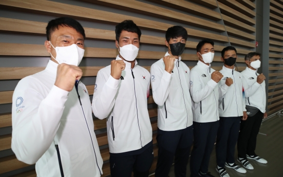 Sailors become 1st S. Korean athletes to arrive in Tokyo for Olympics